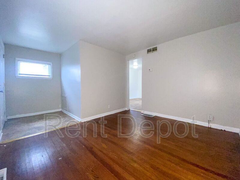 1650 Mcconnell Ave, Evansville, IN 47714 2 Bedroom House for 725/month