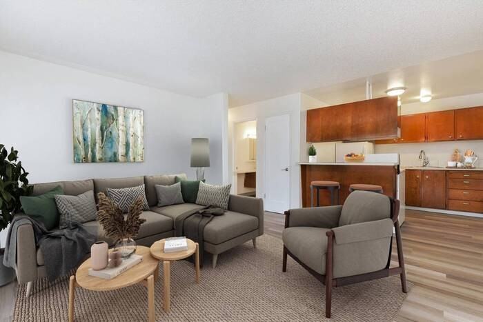 2228 Ne Wasco St 2228, Portland, OR 97232 2 Bedroom Apartment for