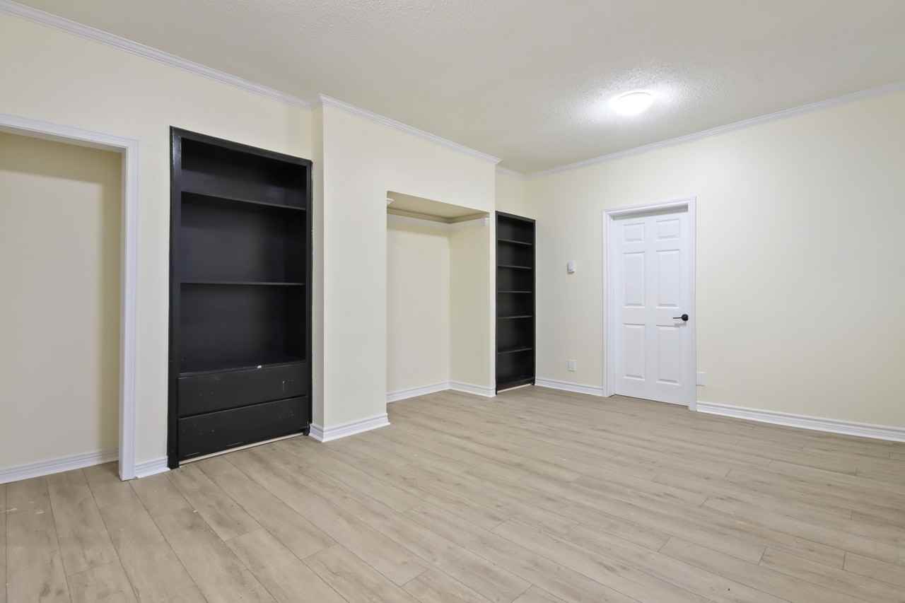 6594 Fourth Line Road Unit 5, NEWLY RENOVATED Apartments 6594 4th