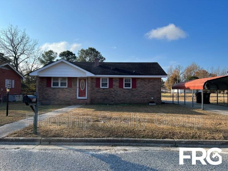 500 Woodrow St, Goldsboro, NC 27530 3 Bedroom House for 1,200/month Zumper