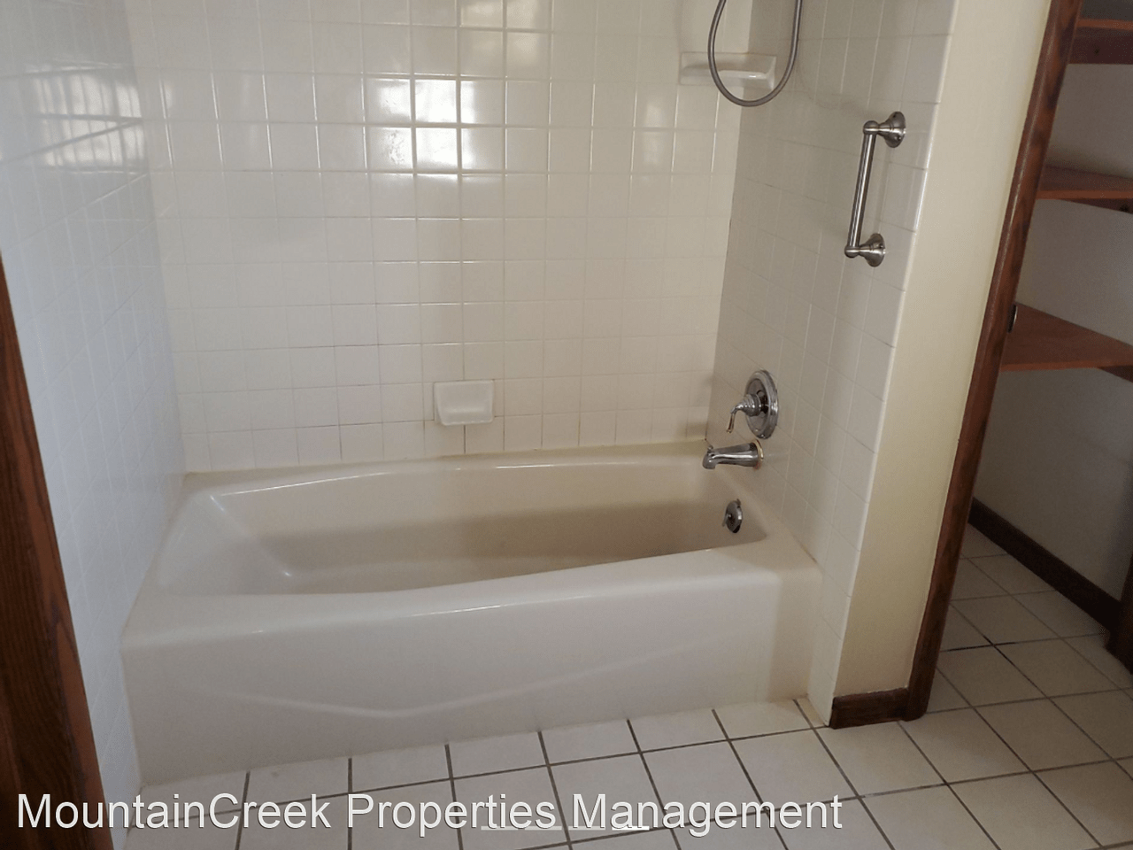 Bridgeport Townhomes Apartments 635 Pennsylvania Ave, Bridgeport, WV 26330 Zumper