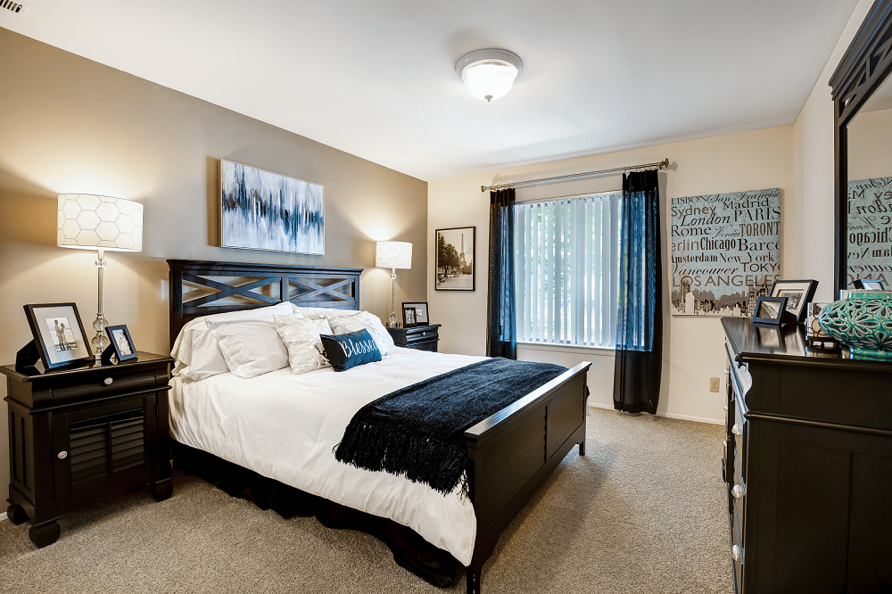 Knottingham Apartments 23128 Wellington Cres, Mount Clemens, MI 48036