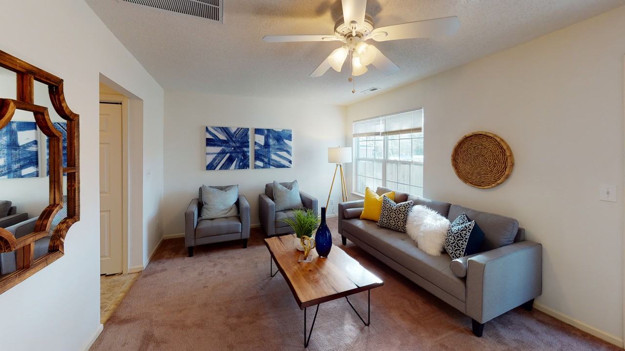 Noah at Yorkewood Apartments 1101 1/2 Ramblewood Rd, Baltimore, MD