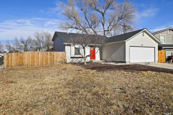 4301 Bowman Ct, Colorado Springs, CO 80916 4 bedroom House Rental