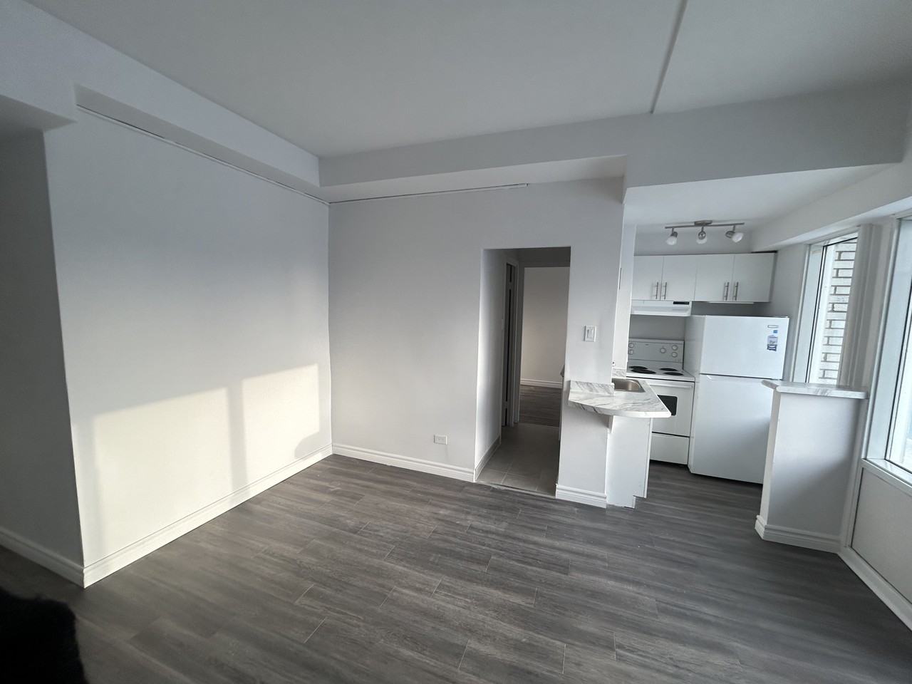 3440 Durocher Apartments 3340 Rue Durocher, Montréal, QC H2X None