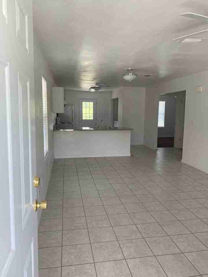 220 Cherokee Avenue Apartments 220 Cherokee Ave, Waycross, GA 31501