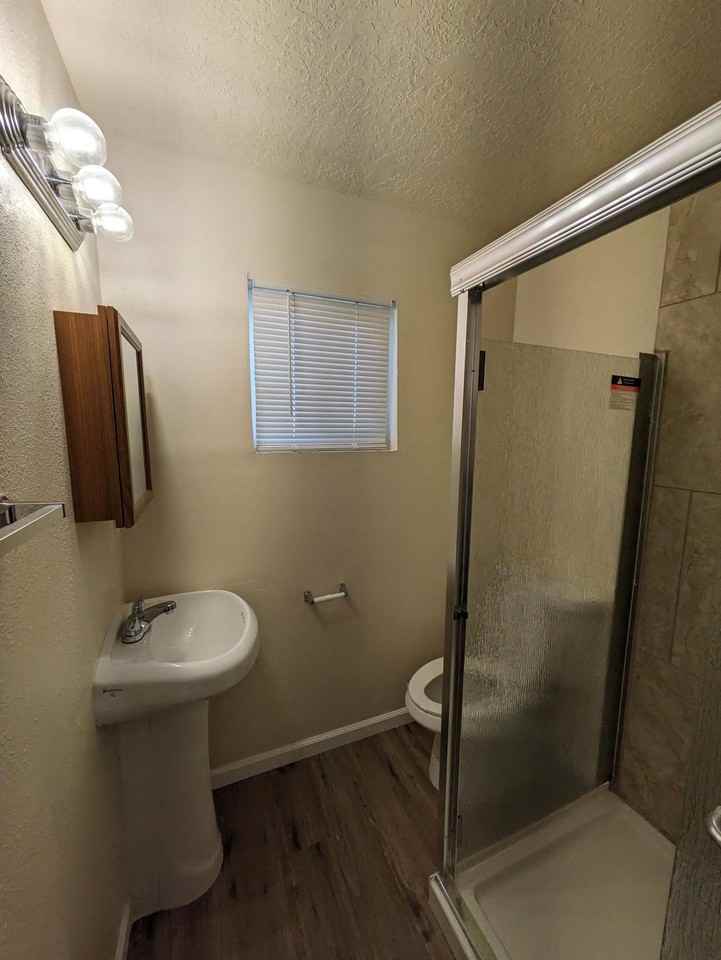 Pioneer Apartments (NEW) 7600 Central Ave Sw, Albuquerque, NM 87121