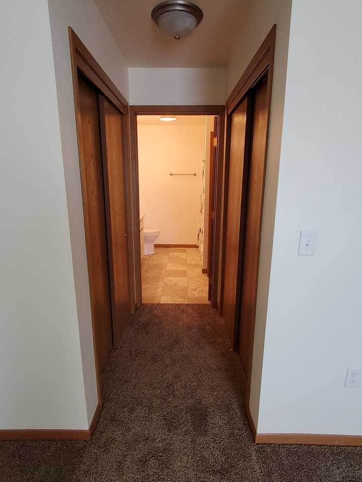 Sunny Meadows Apartments 2533 S. 7th Ave & 719 E. Main St