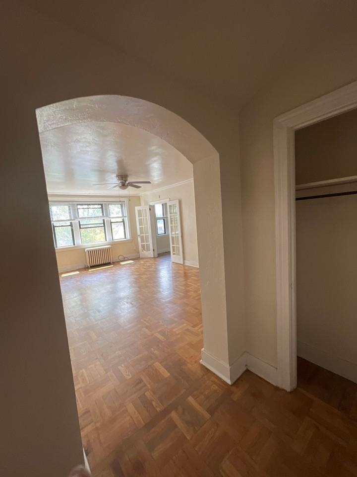 Phillips Avenue Apartments 5623 Phillips Ave, Pittsburgh, PA 15217