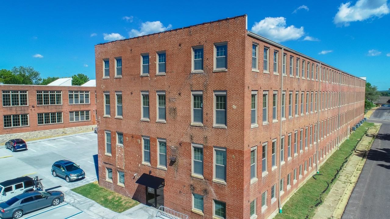Shoe Factory Lofts Apartments 700 W 2nd St, Washington, MO 63090 Zumper