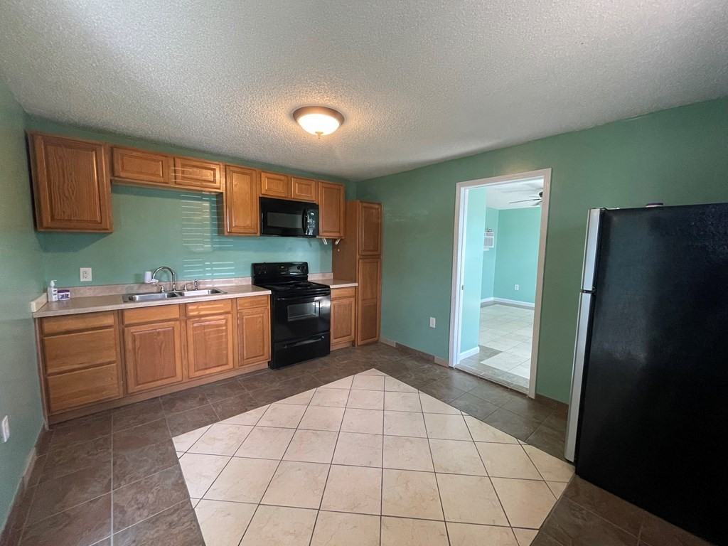 1111 Old Brookhaven Road, Summit, MS 39666 1 Bedroom Apartment for 600