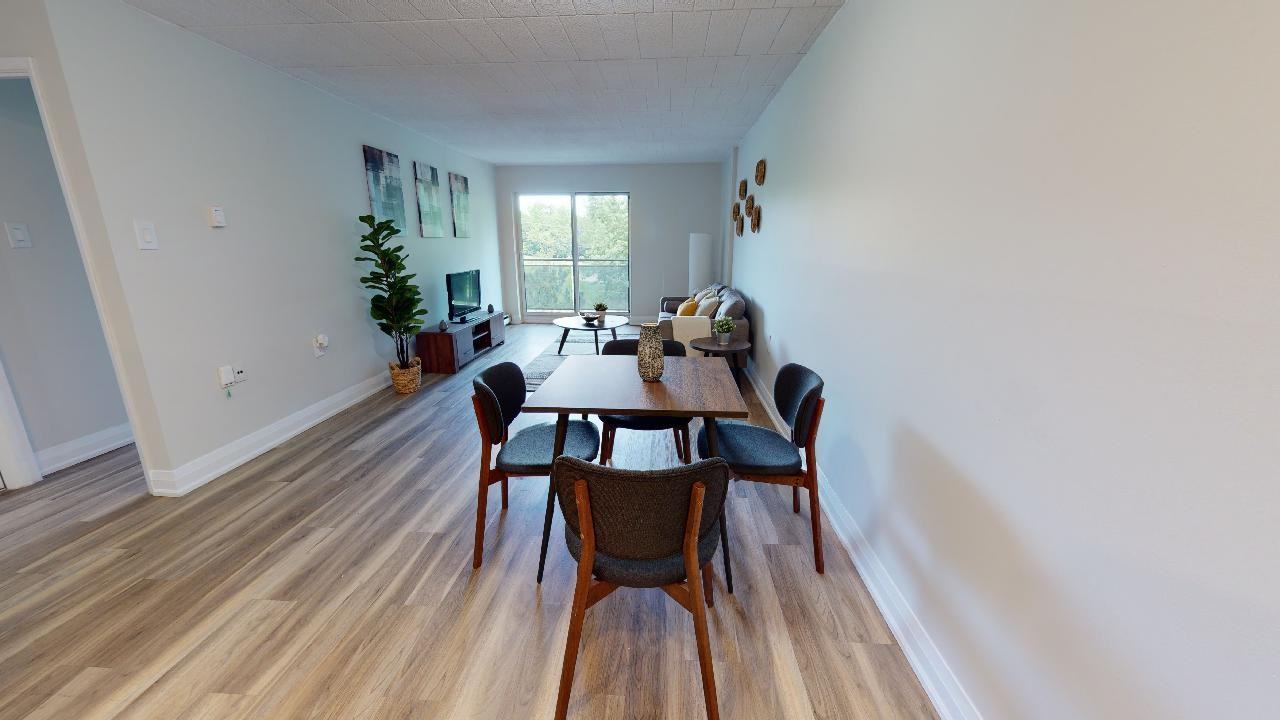 Silvercreek Parkway Apartments 100 Silvercreek Pky N, Guelph, ON N1H