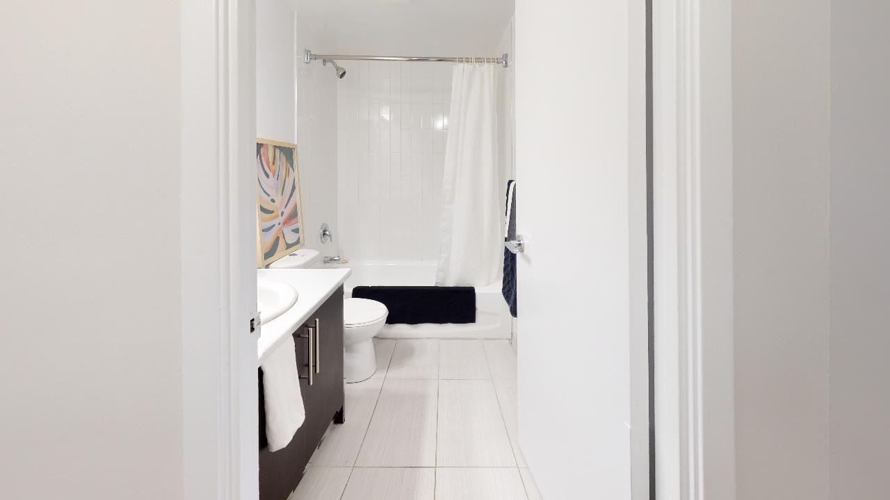 Silvercreek Parkway Apartments 100 Silvercreek Pky N, Guelph, ON N1H