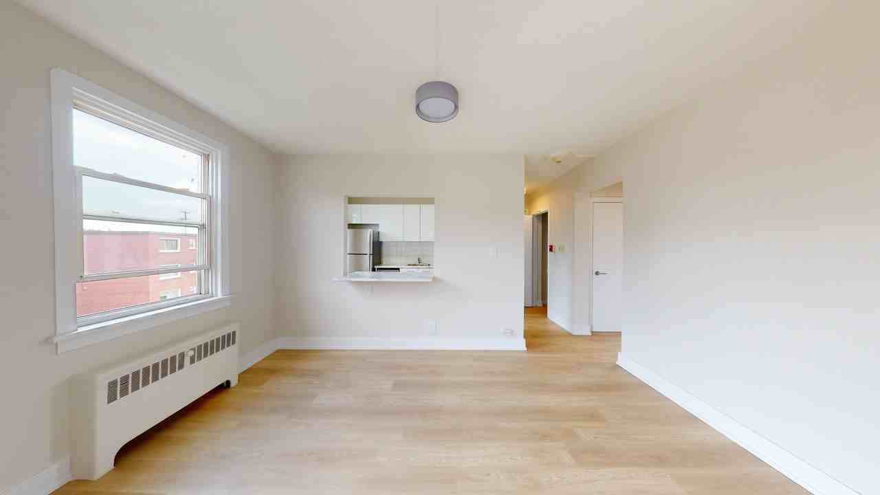 775 Concession Apartments in Raleigh, Hamilton, ON L8V 1C4 Zumper