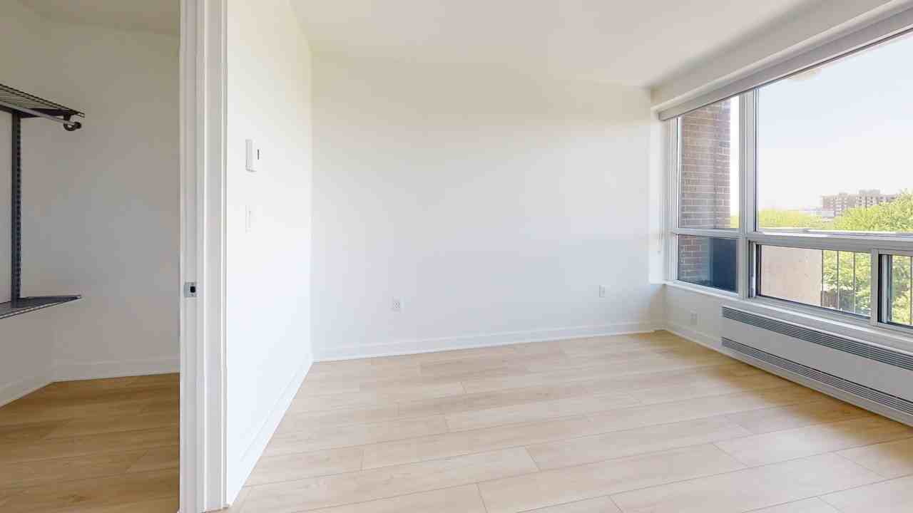 5120 Earnscliffe Apartments 5120 Av Earnscliffe, Montréal, QC H3X 2P6