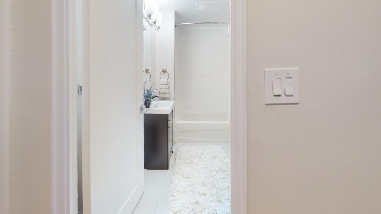 165 Ontario Apartments in Downtown St. Catharines, St. Catharines, ON