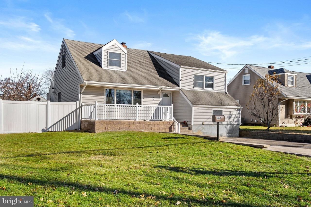 4312 Nottingham Way, Hamilton, NJ 08690 3 Bedroom House for 3,000