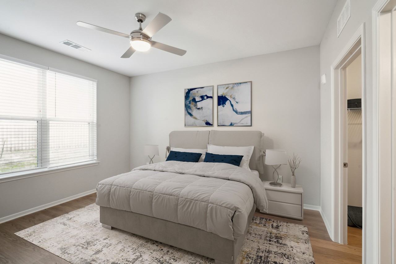 Lone Oak Meadows Apartments 10001 Blue Lick Road, Louisville, KY