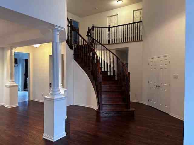 139 Ingersoll Cres, Ottawa, ON K2T 0C8, CAN 5 bedroom House Rental