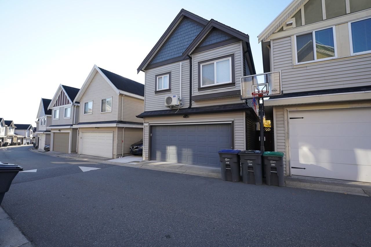 Studio Apartments for Rent In Surrey, BC 25 Available