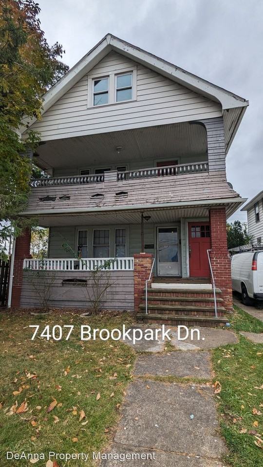Brookpark Rd Apartments in Brooklyn Heights, Brooklyn Heights, OH 44109