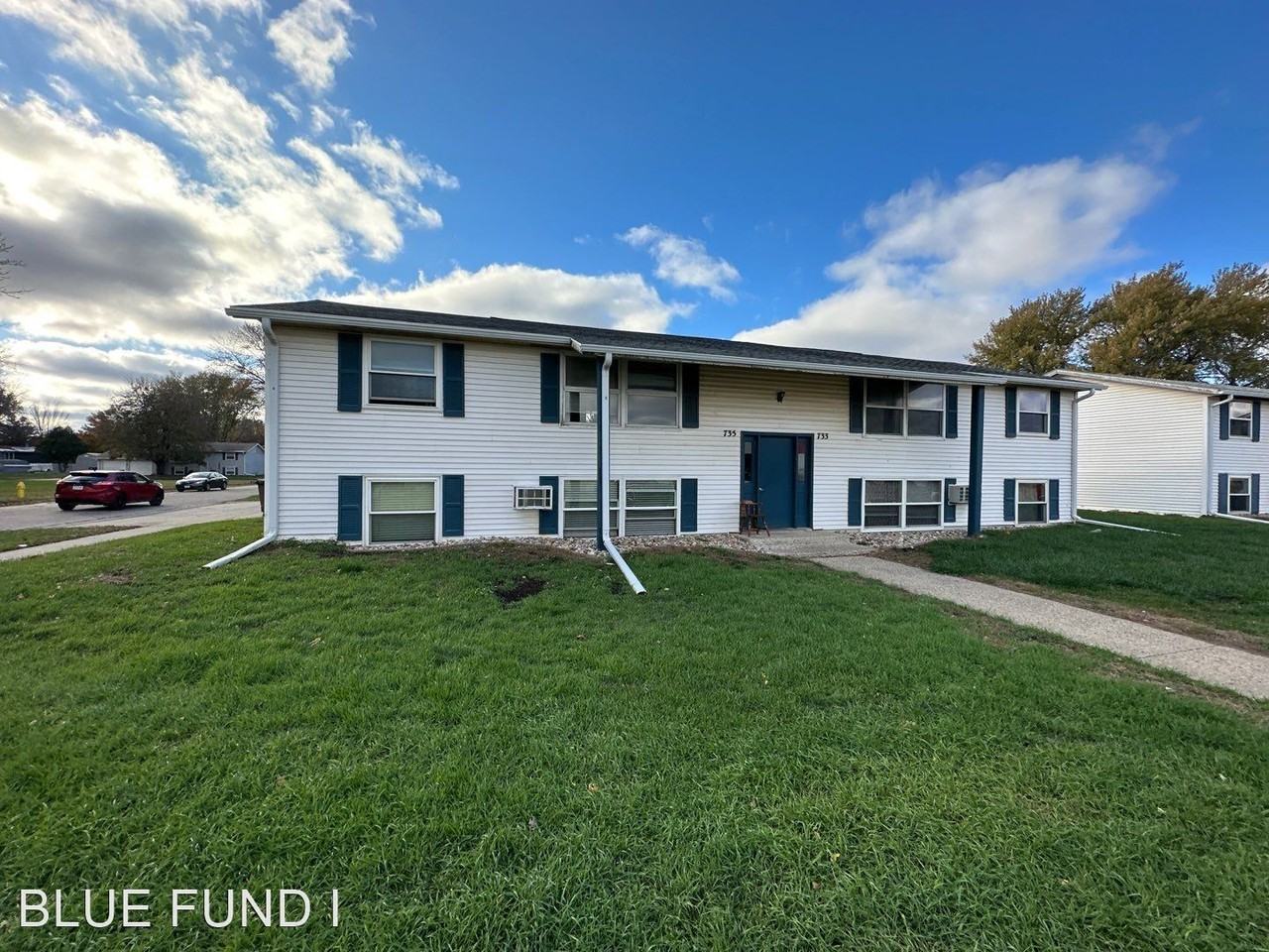 725/727 1st Ave SW 733/735 1st Ave SW Apartments in Spencer, IA 51301