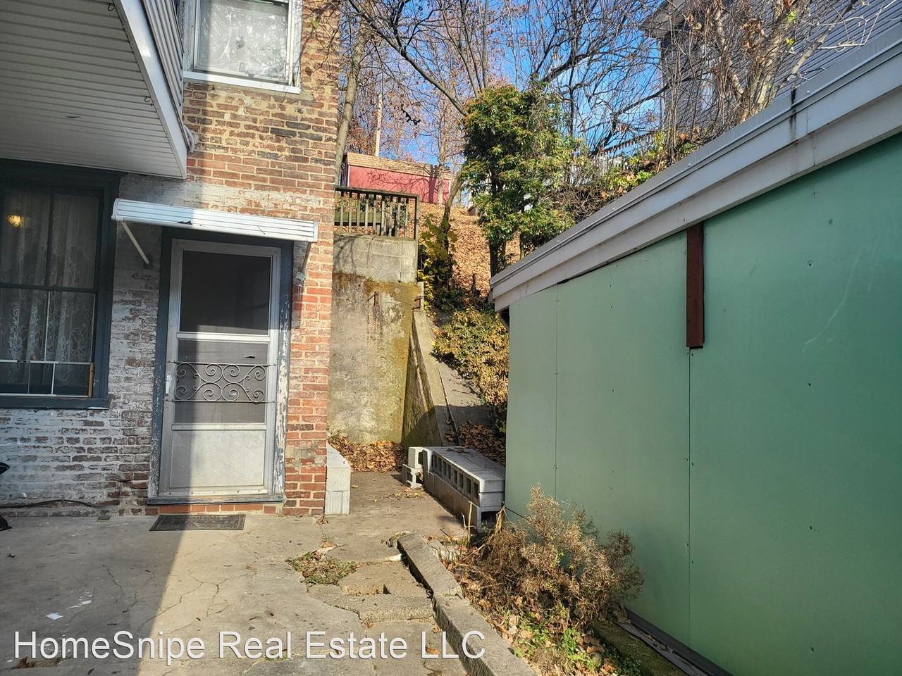 404 Washington St Apartments in Greenwood Hill, Pottsville, PA 17901