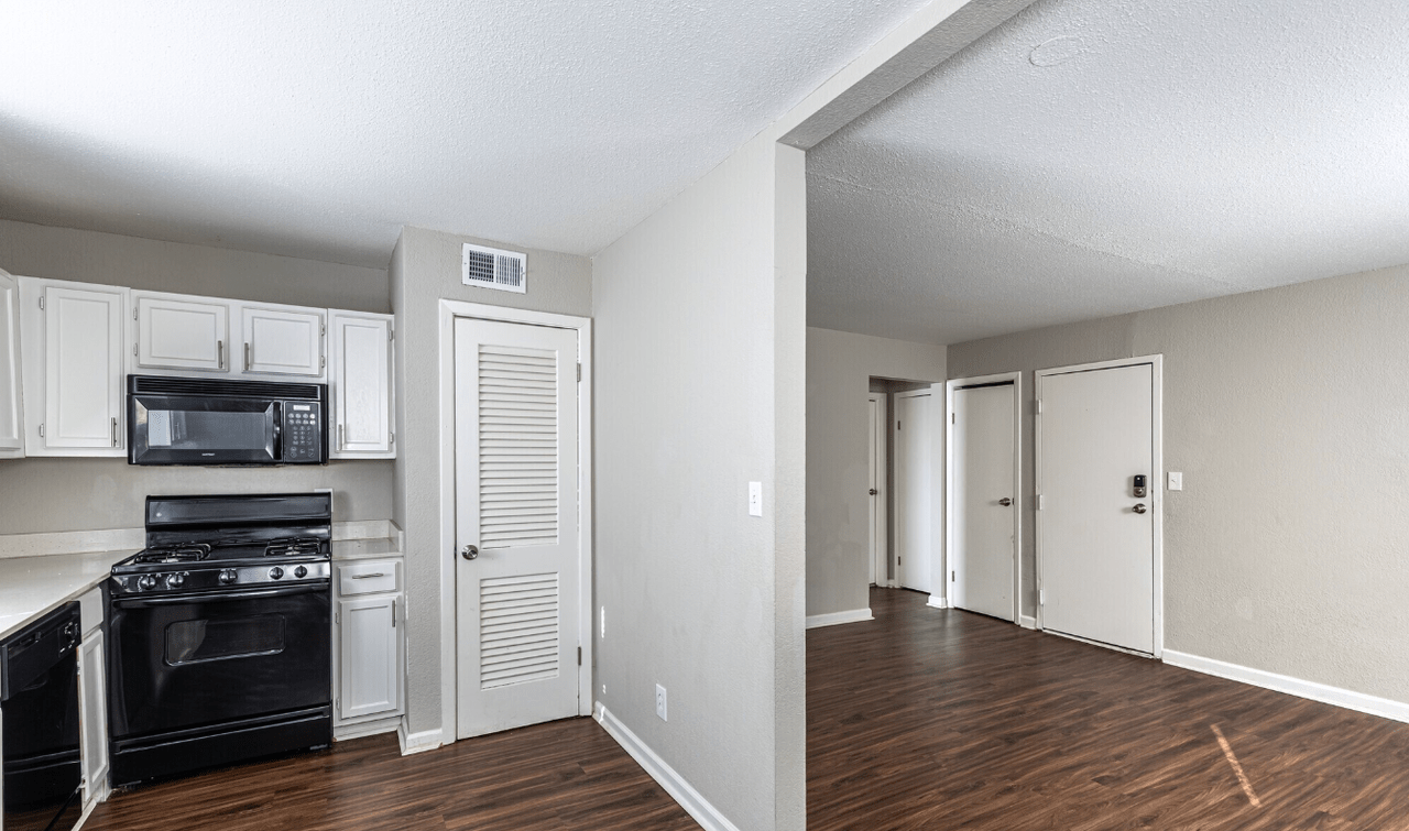 Greenway Apartments 13615 White Ave, Grandview, MO 64030 Zumper