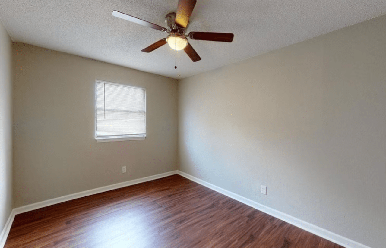 Greenway Apartments 13615 White Ave, Grandview, MO 64030 Zumper