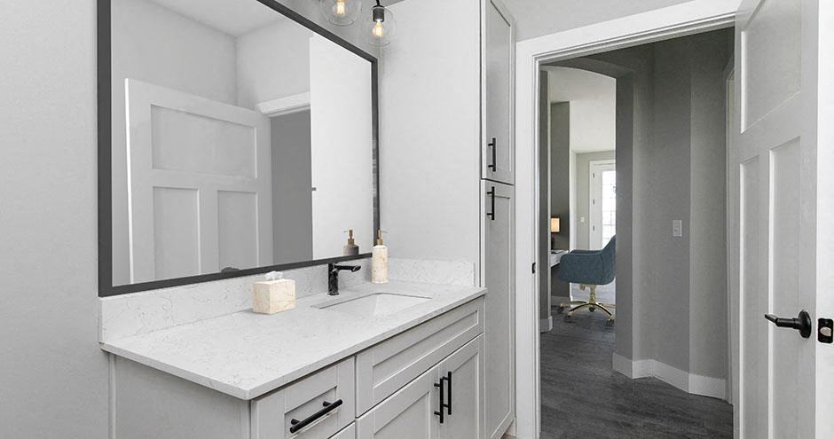 The Cunningham Apartments 950 Jordan Creek Pkwy, West Des Moines, IA