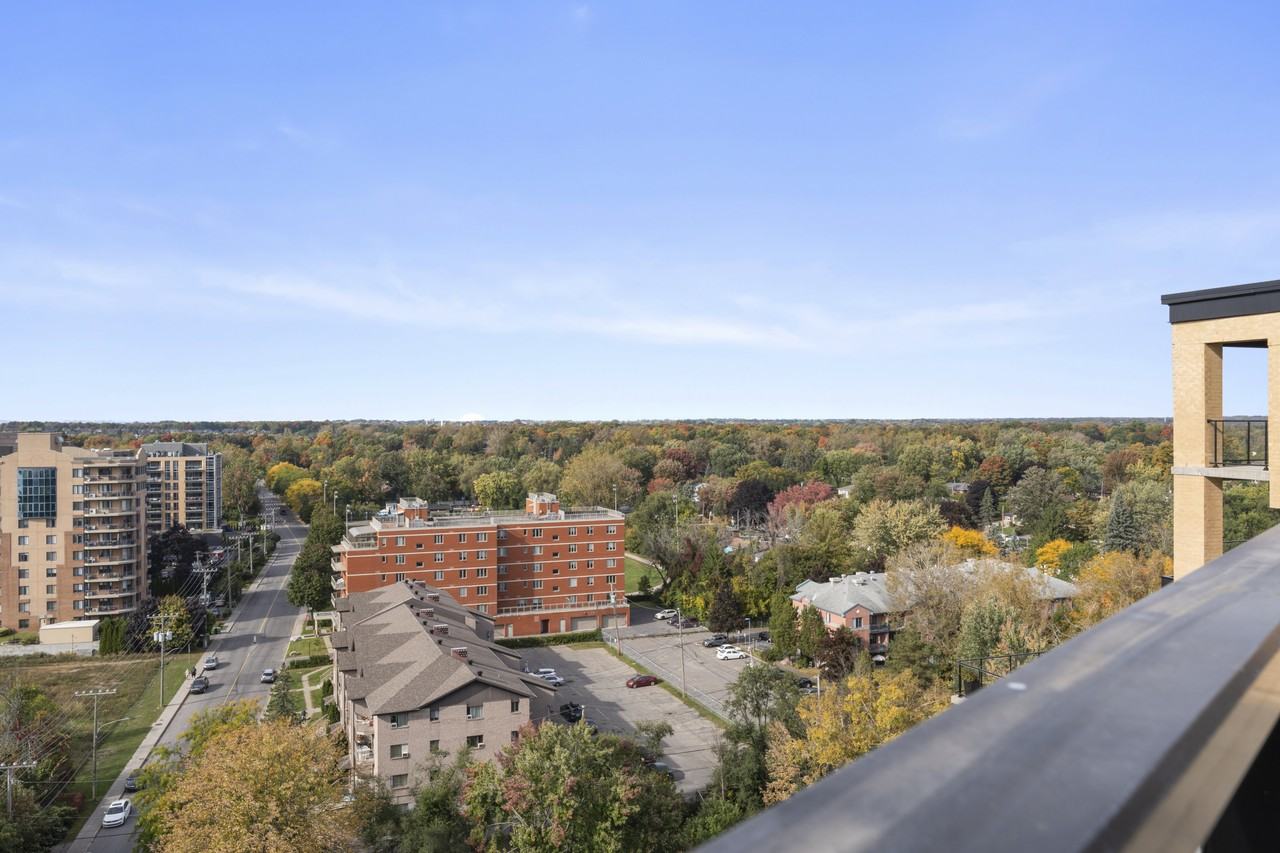Tour de la Rive Boisée Apartments 157 Ch De La RiveBoisée, Montréal