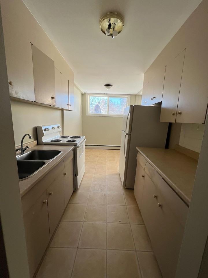 1650 Alexandra St Apartments in McNab, Regina, SK S4T 4P1 Zumper