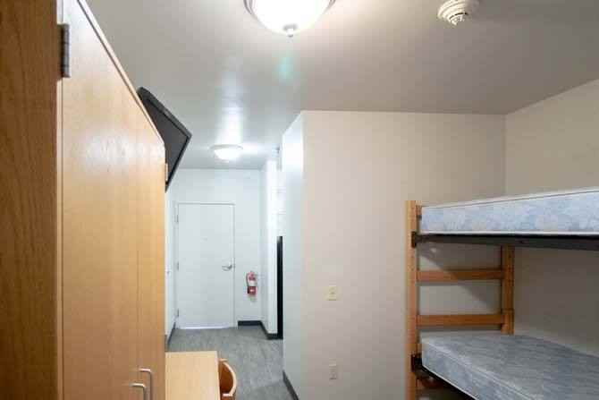 Dewberry Station Apartments 318 Chestnut St, Harrisburg, PA 17101