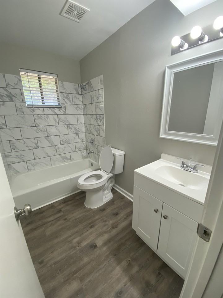 Brixton Place Apartments 111 S Catherine St, Mobile, AL 36604 Zumper