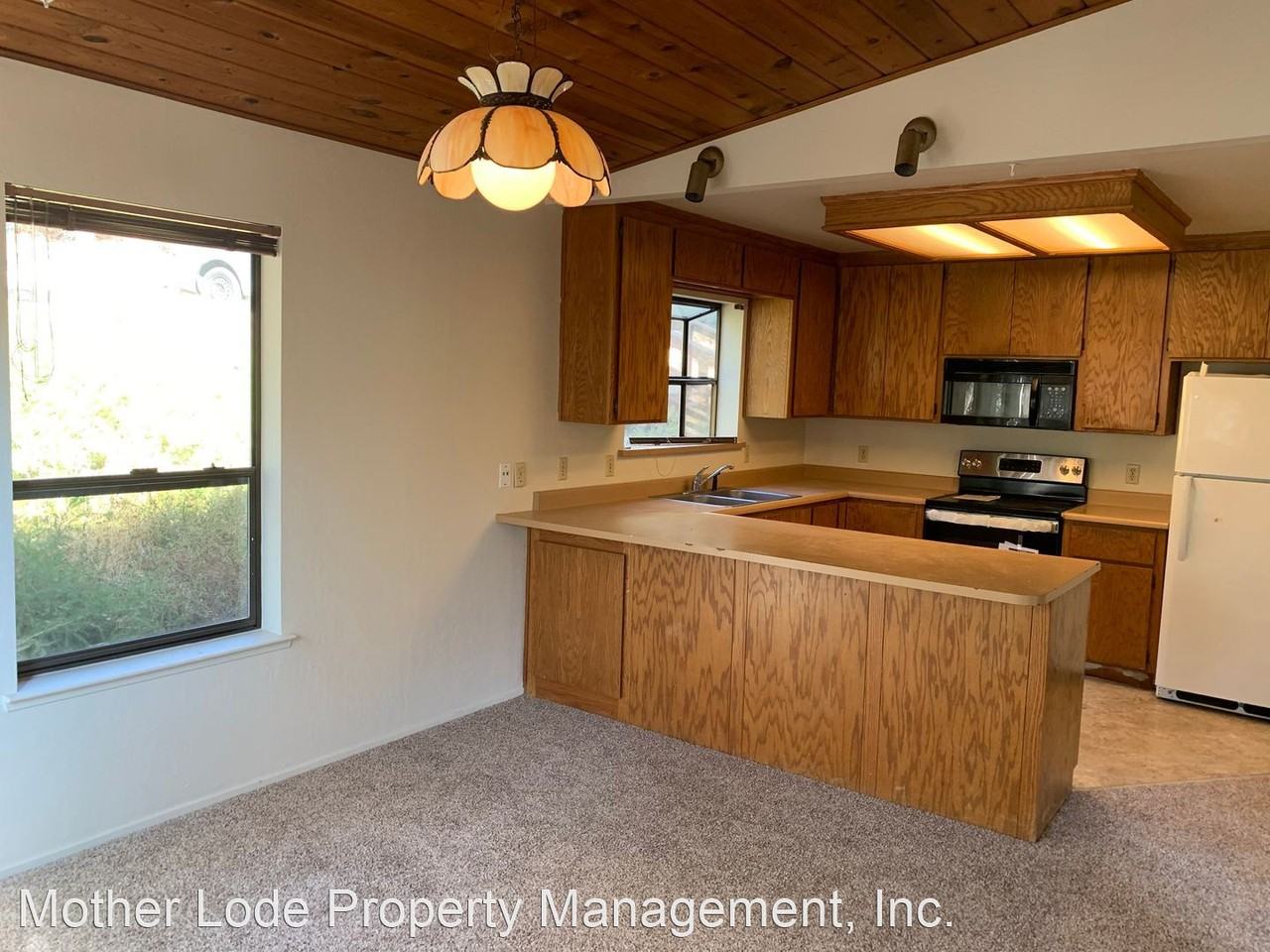 41/43 Gatewood Drive Apartments in Sonora, CA 95370 Zumper