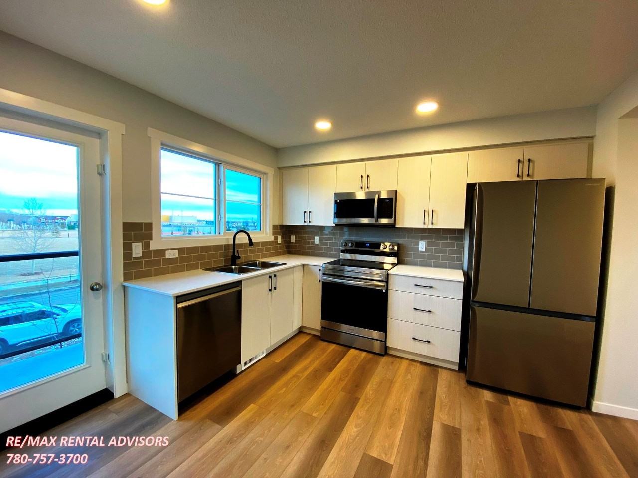 487 Desrochers Blvd Sw, Edmonton, AB T6W None 3 Bedroom House for 1,800/month Zumper