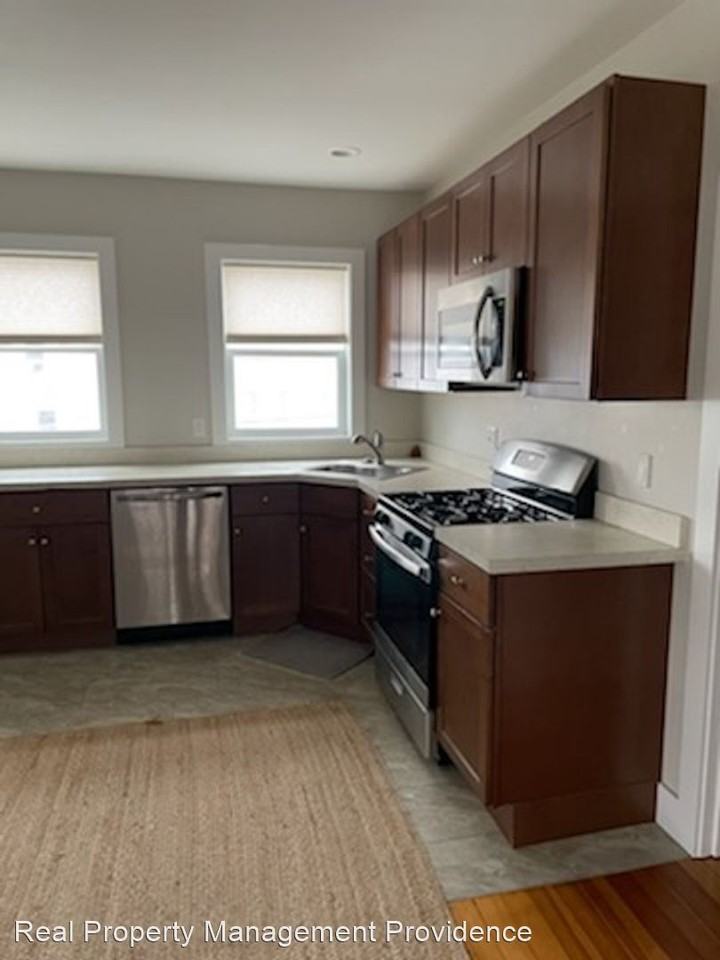 15 Slater Street Apartments 15 Slater St, Pawtucket, RI 02860 Zumper