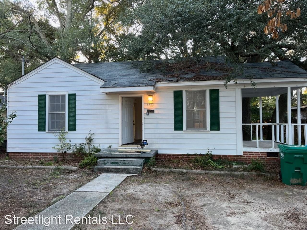 2705 Pine Avenue, Gulfport, MS 39501 3 Bedroom House for 825/month