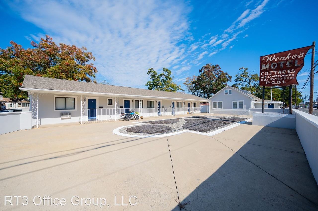 Wenke's Cottages and Hotel Apartments 2613 Route 88, Point Pleasant