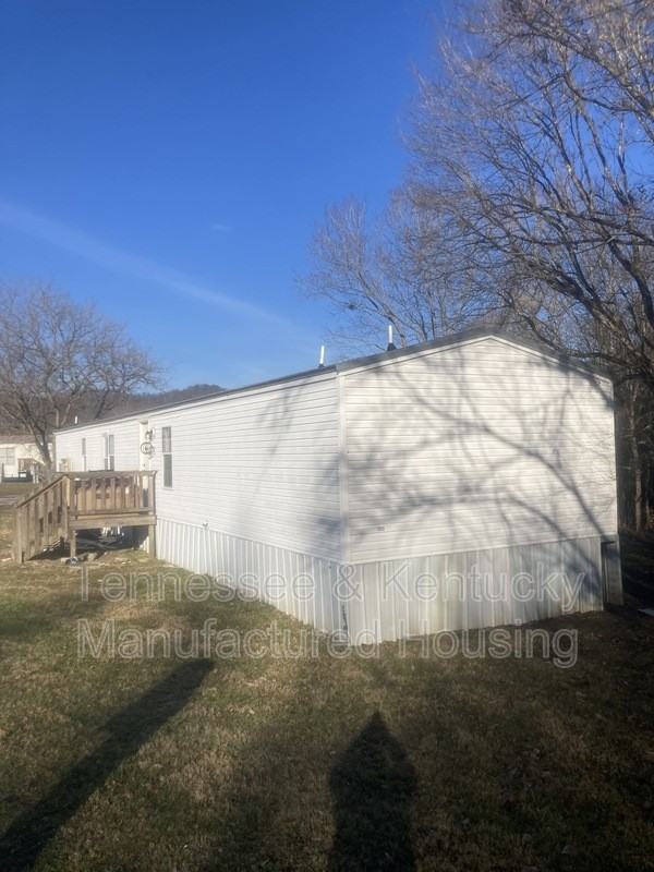 329 Hillsdale Estates Ln 329, Dixon Springs, TN 37057 3 Bedroom House