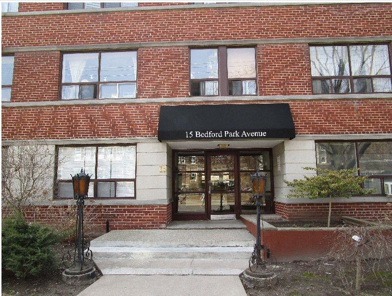 15 Bedford Park Avenue Apartments 15 Bedford Park Ave, Toronto, ON