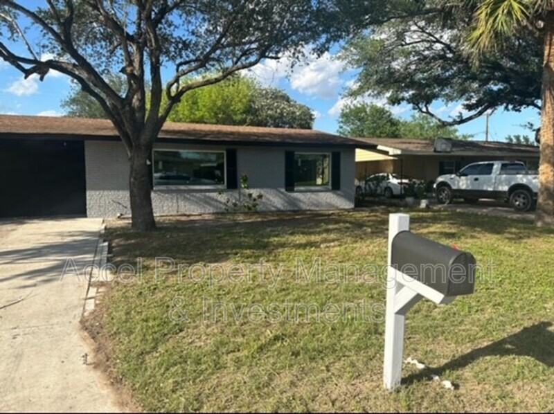 2108 Daffodil Ave, Mcallen, TX 78501 3 Bedroom House for 1,500/month