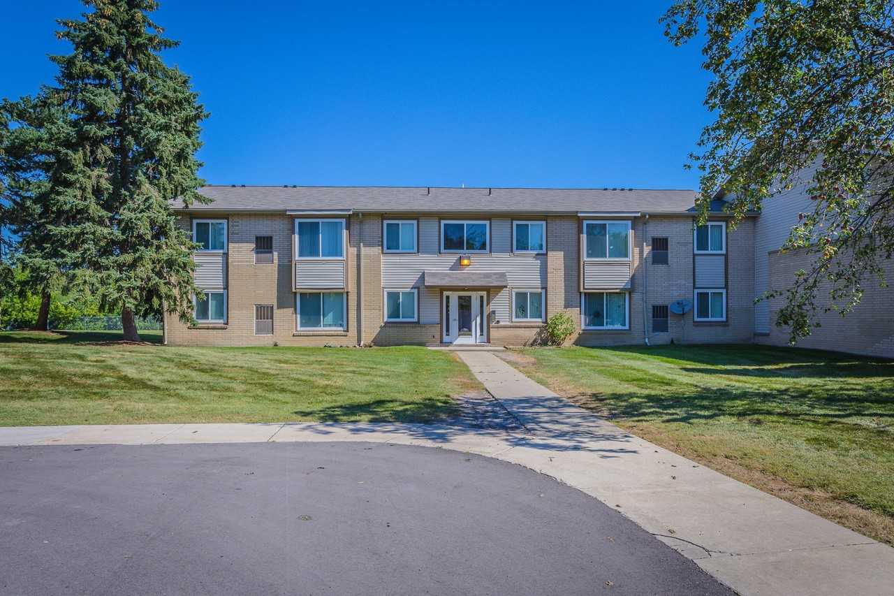 Chestnut Lake Apartments 1450 Chestnut Dr, Ypsilanti, MI 48197 Zumper