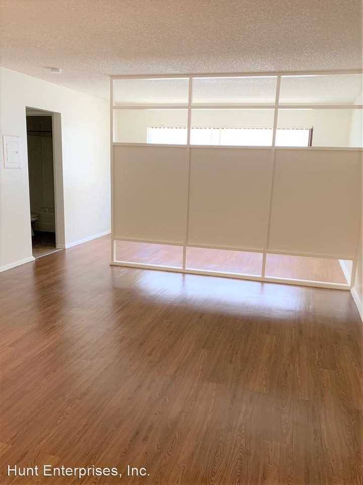 MONTE VERDE 7926 FOOTHILL BLVD. Apartments in SunlandTujunga, Los