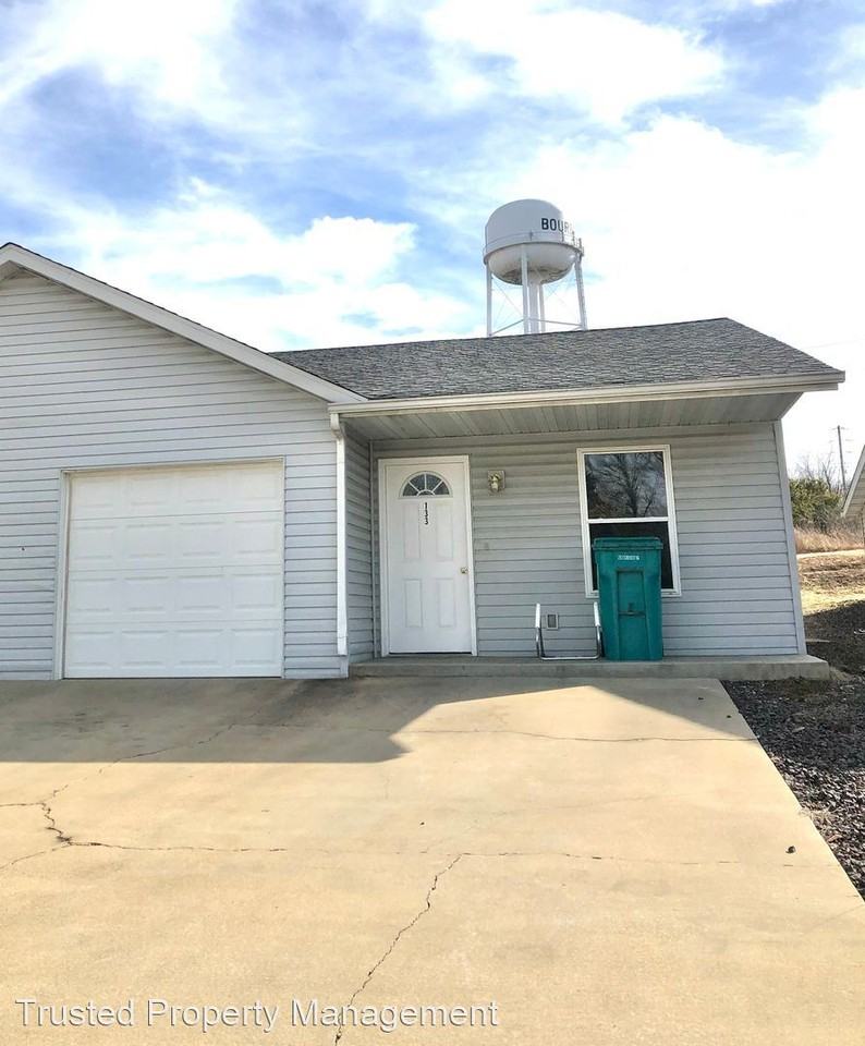 133, 135, 137 Wiese Parkway Apartments in Bourbon, MO 65441 Zumper