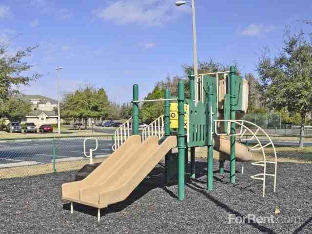 Addison Park at Cross Creek Apartments 10328 Venitia Real Ave, Tampa