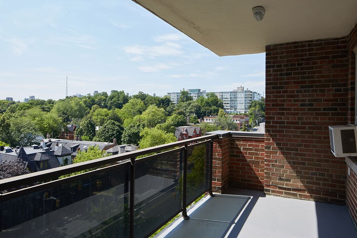 The Cottingham Manor Apartments 291 Avenue Rd, Toronto, ON M4V 2G9