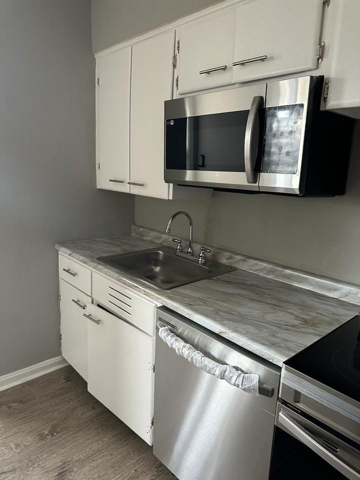 VAN AKEN CROSSING Apartments Van Aken Blvd, Cleveland, OH 44120 Zumper