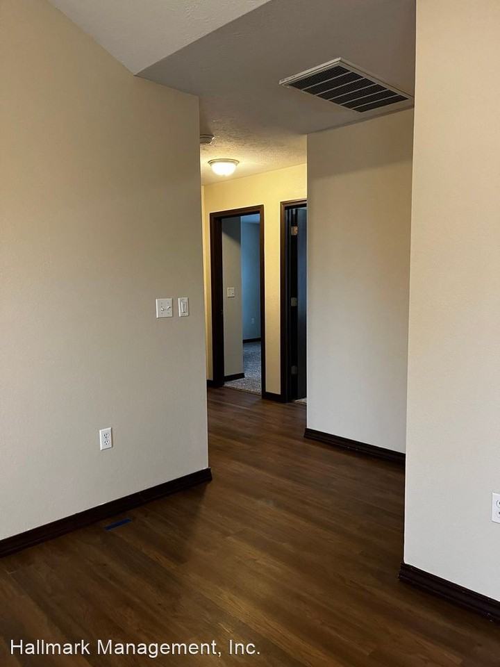 PRV Apartments in Neosho, MO 64850 Zumper