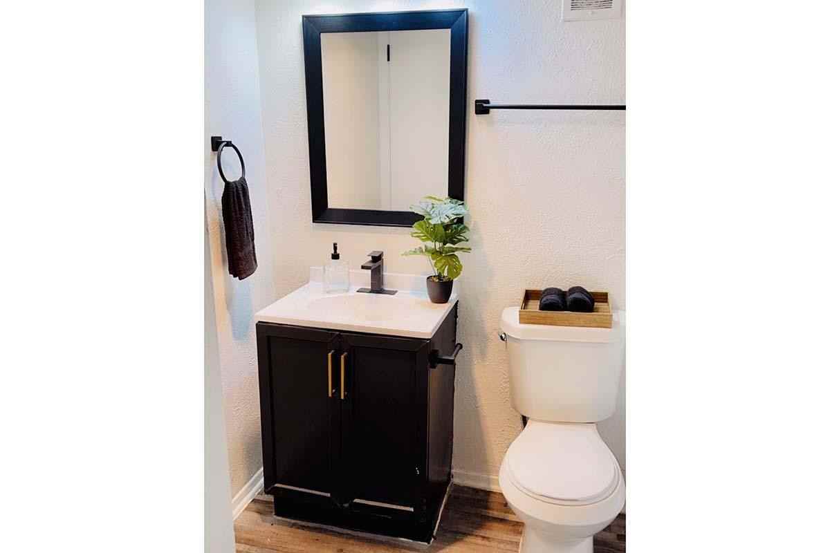 Casa Hills at Wolf Creek Apartments 1301 W Wheatland Rd, Dallas, TX